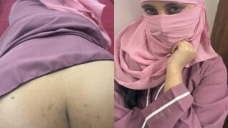 Ammi Jaan ko Anal ke liye manaya hardcore Doggy style Anal