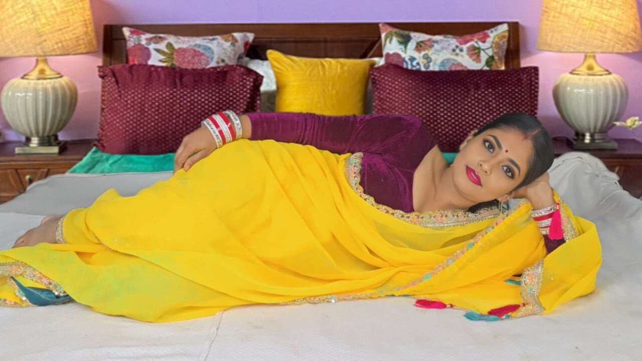New married bhabhi yellow saree best viral video xxx, Dont Miss!