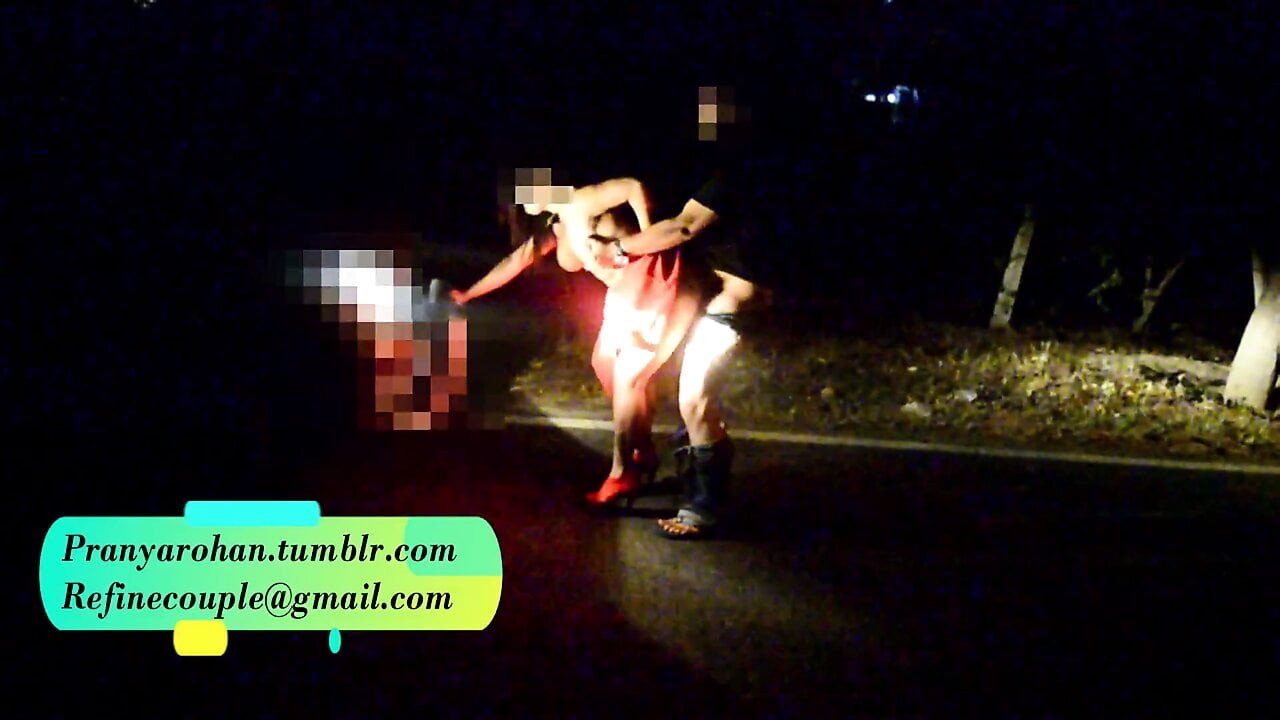Road pe chudai Viral sex video
